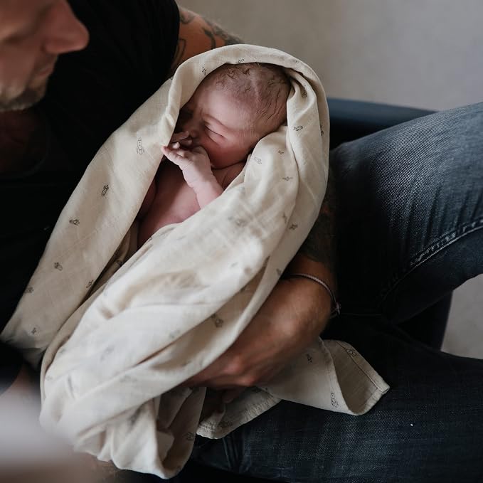 mushie Muslin Baby Swaddle Blanket | 100% Organic Cotton - Image 4
