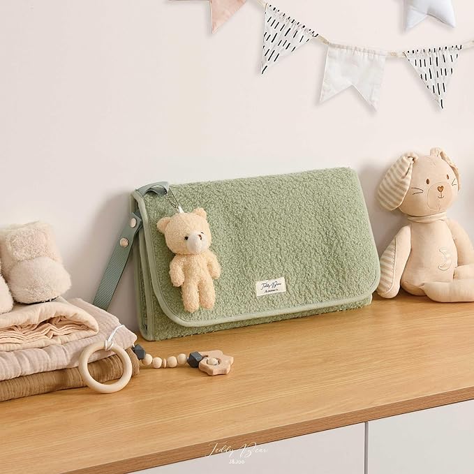 J&Joo Portable Diaper Changing Pad - Image 8