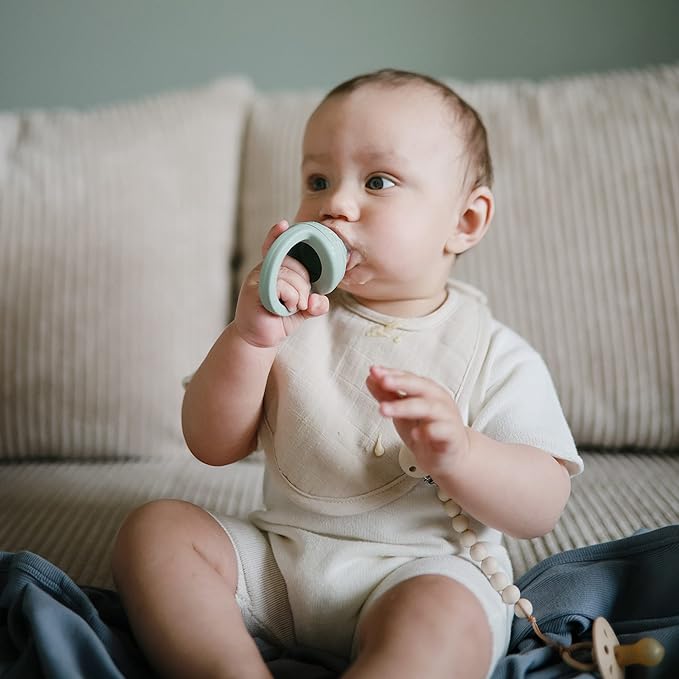 mushie Muslin Baby Bib | Soft Cotton - Image 3