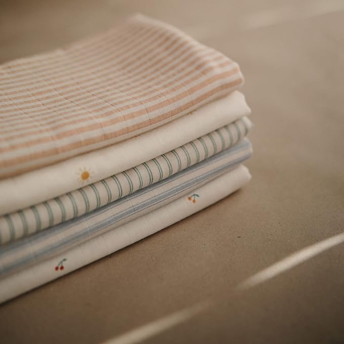 mushie Muslin Baby Swaddle Blanket | 100% Organic Cotton - Image 3