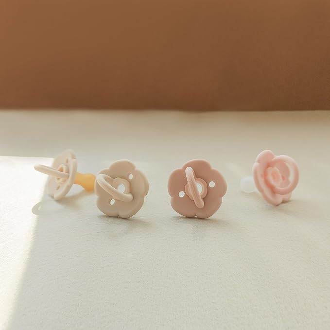 Moonkie Pacifiers Set of 2 | One-Piece Design Baby Pacifier - Image 6