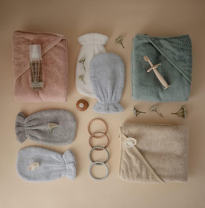 mushie Baby Hooded Towel | Organic Cotton - Image 3
