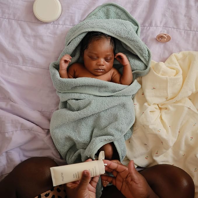 mushie Baby Hooded Towel | Organic Cotton - Image 3