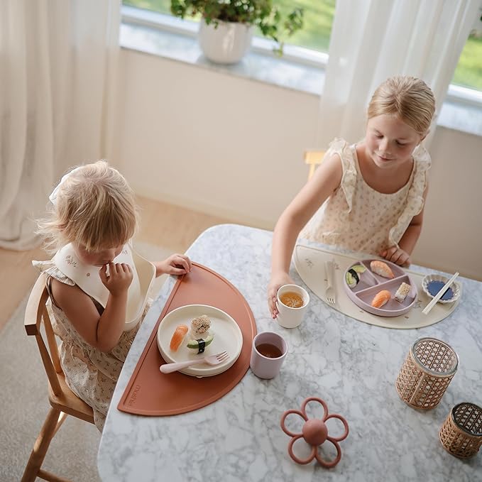 mushie Classic Silicone Suction Plate | BPA-Free Non-Slip Design - Image 3