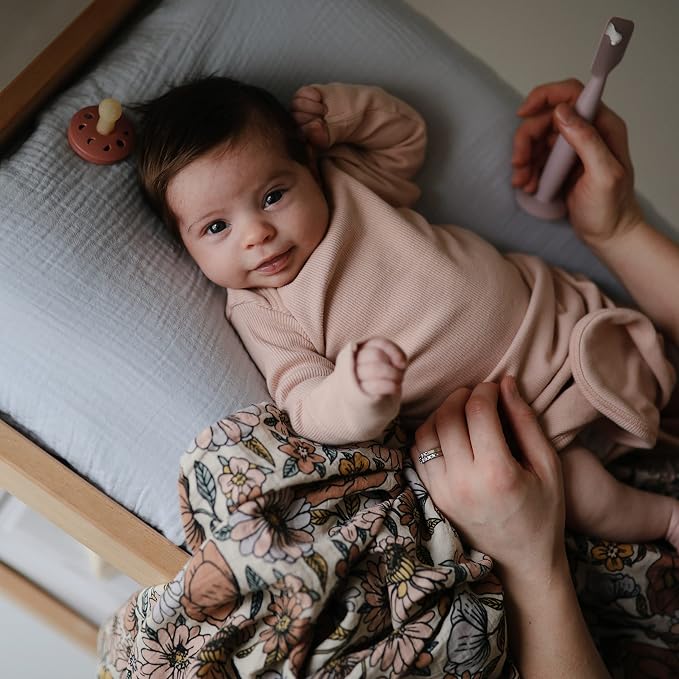mushie Muslin Baby Swaddle Blanket | 100% Organic Cotton - Image 4