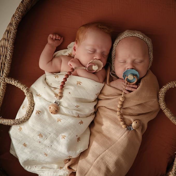 FRIGG Daisy Natural Rubber Baby Pacifier | Made in Denmark | BPA-Free 2-Pack - Image 5