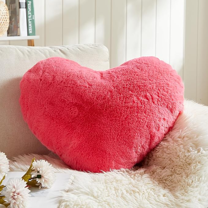 EastTree Heart Pillows, Carmine Heart Shaped Pillows, Love Throw Pillows Gifts by EastTreeHomeGuide