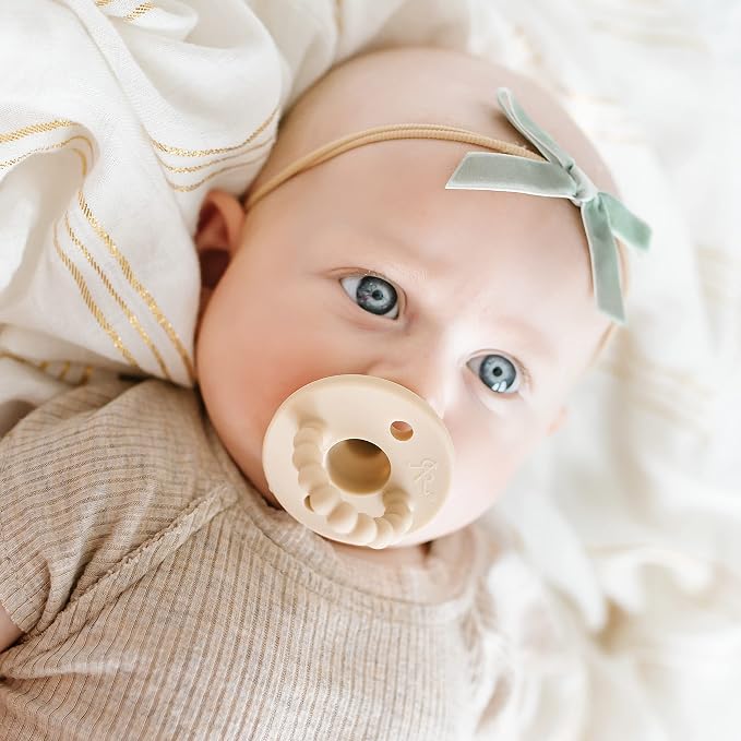 Ryan & Rose Cutie PAT Pacifier Teether - Image 4