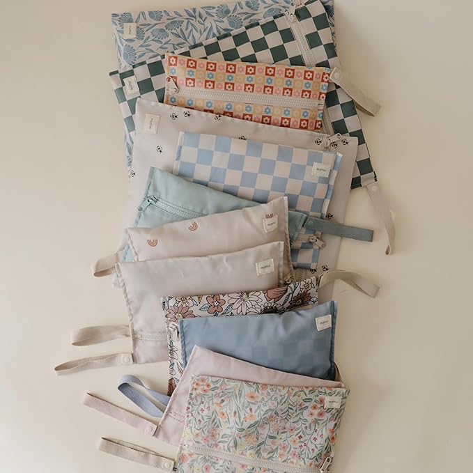 mushie Water Resistant Wet Bags | Large & Small Reusable Storage Bag - Image 2