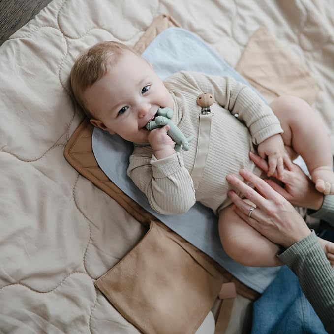 mushie Waterproof Changing Pad Liners | 100% Organic Cotton | Set of 3 - Image 8