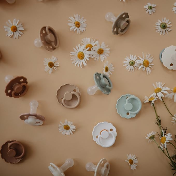 FRIGG Daisy SilkySoft Silicone Baby Pacifier | Made in Denmark | BPA-Free - Image 4