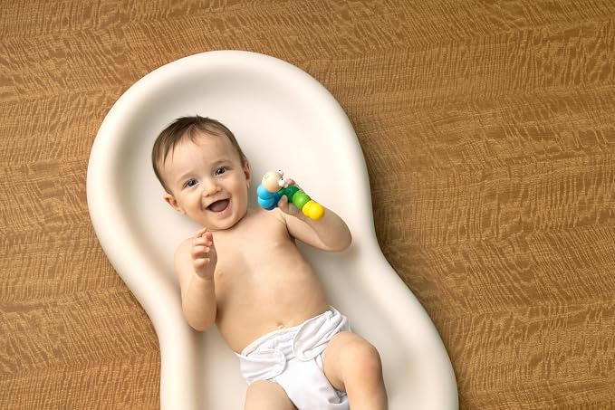 Keekaroo Peanut Changer Baby Vanilla– The Original Made in USA Easy-to-Clean - Image 6