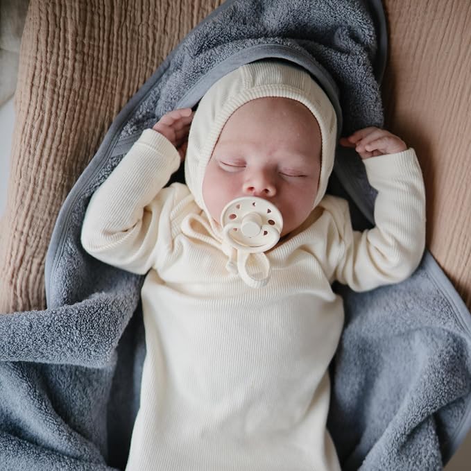 FRIGG Baby's First Pacifier​ - Image 7
