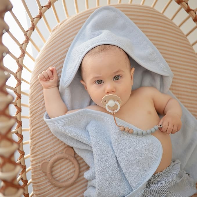 mushie Baby Hooded Towel | Organic Cotton - Image 4