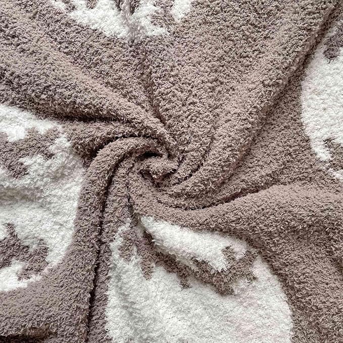 Cozy Baseball Pattern Blanket Perfect Lightweight Bedding - Image 6