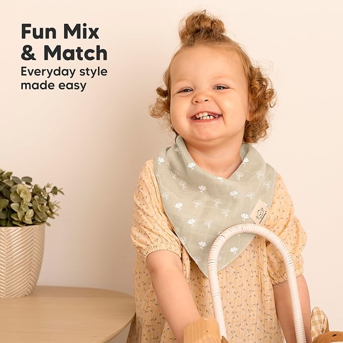 8-Pack Muslin Baby Bibs for Boys, Girls - Image 8