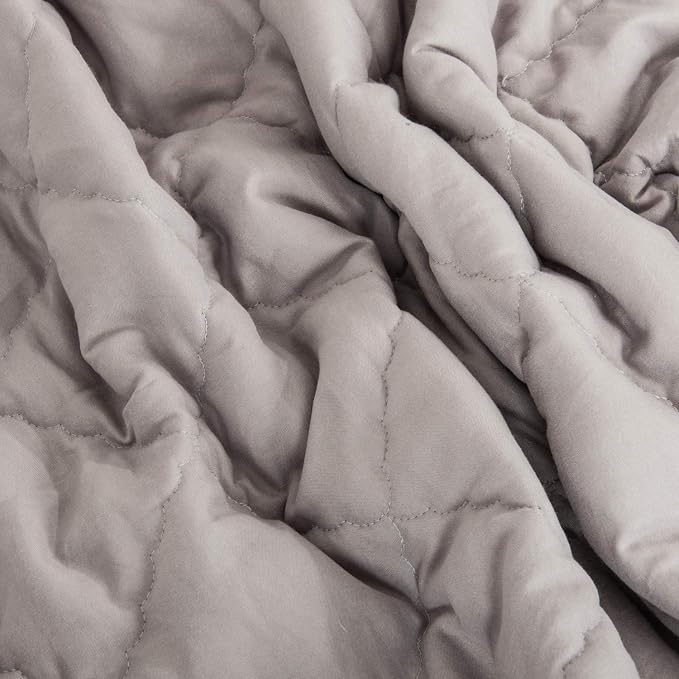 NTBAY Down Alternative Toddler Comforter, Lightweight and Warm Solid Color Baby - Image 4