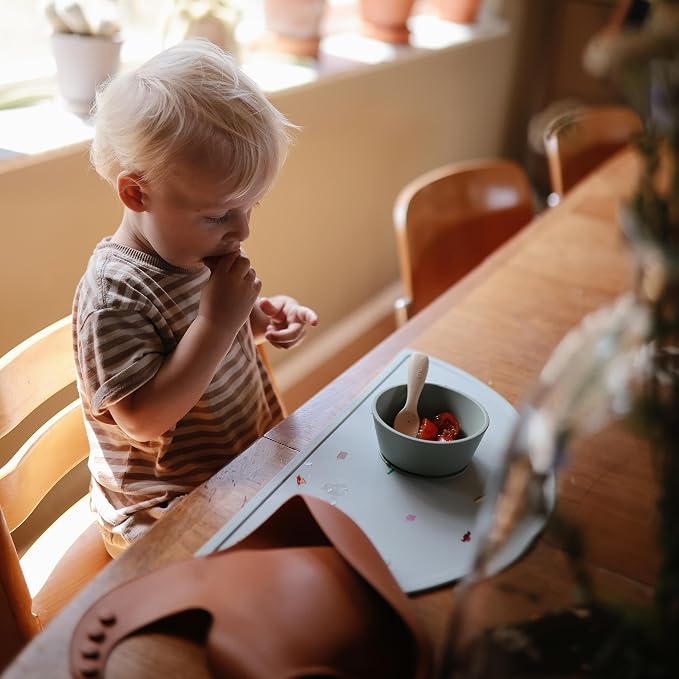 mushie Silicone Baby Bib | Adjustable Fit Waterproof Bibs - Image 3