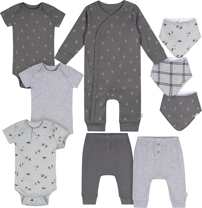 Gerber unisex-baby 9-piece Baby Gift Set by Gerber