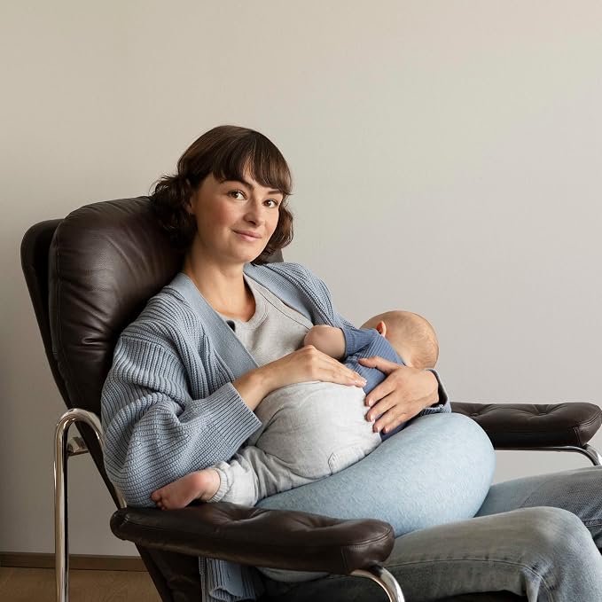 bbhugme Adjustable Nursing Pillow by bbhugme