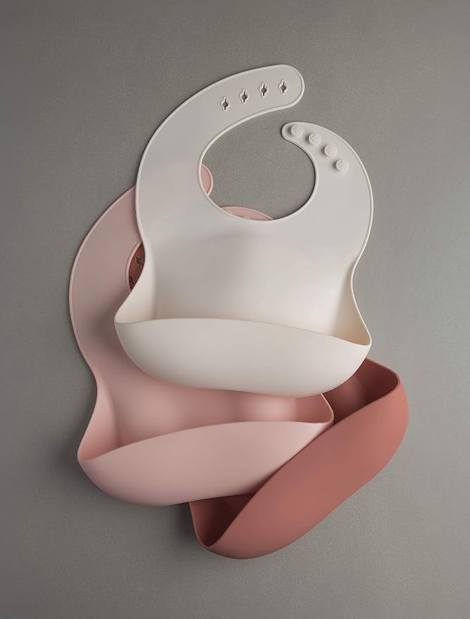 Loulou Lollipop Soft, Waterproof Silicone Feeding Bib - Image 8