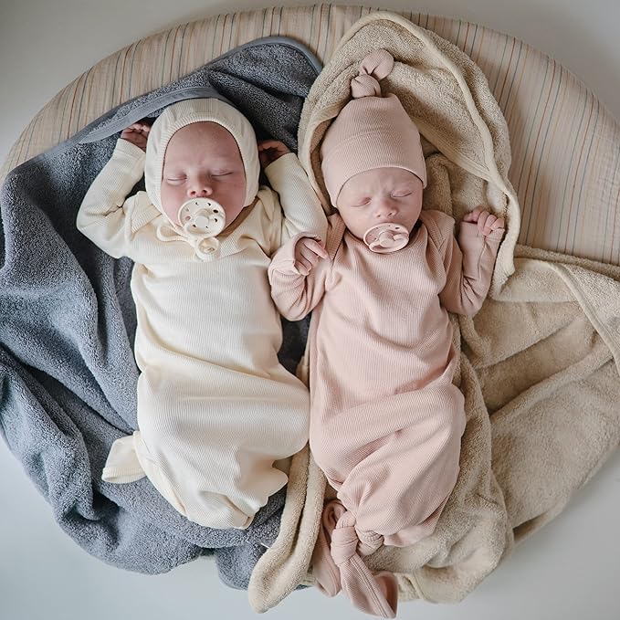 mushie Baby Hooded Towel | Organic Cotton - Image 4