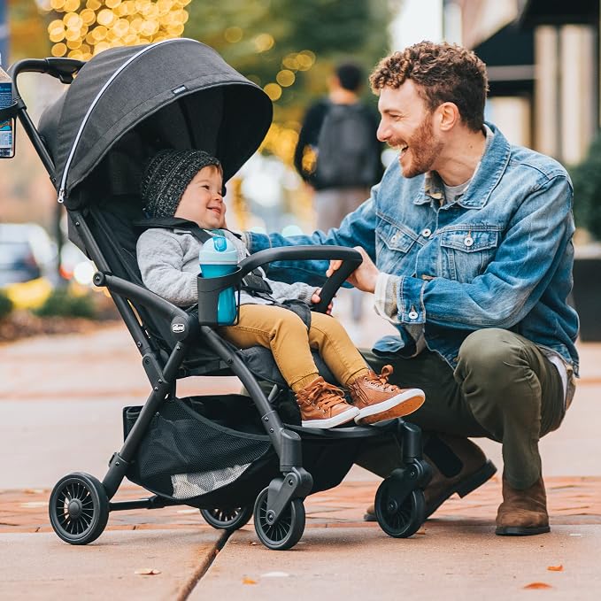 Chicco Presto Self-Folding, Compact Stroller - Image 3