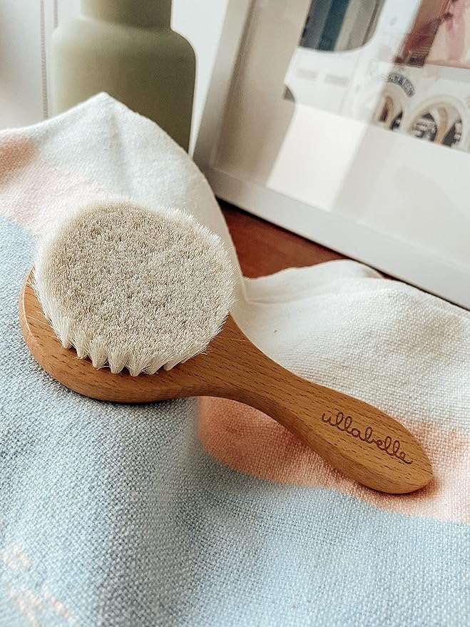 Ullabelle 3 Piece Wooden Baby Hair Brush and Comb Set - Image 6